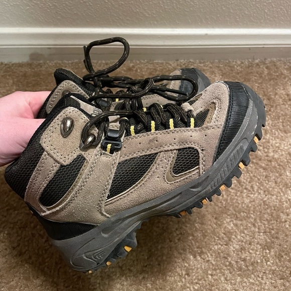 Denali Youth Hiking boots - Picture 2 of 6